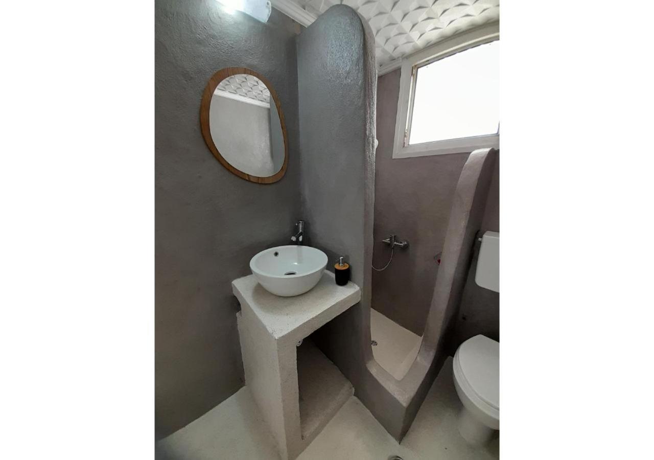 Overhill Apartments Adamas Zewnętrze zdjęcie