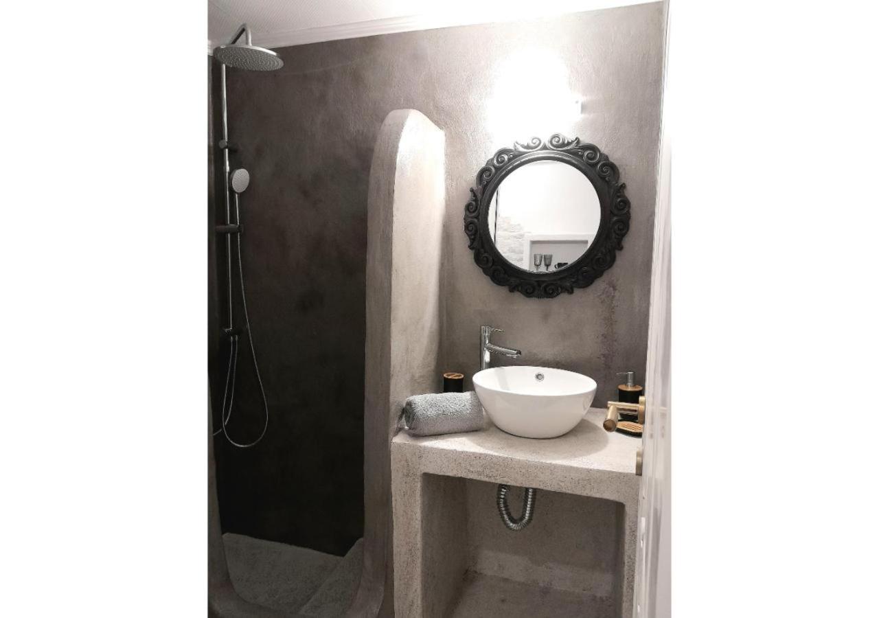Overhill Apartments Adamas Zewnętrze zdjęcie