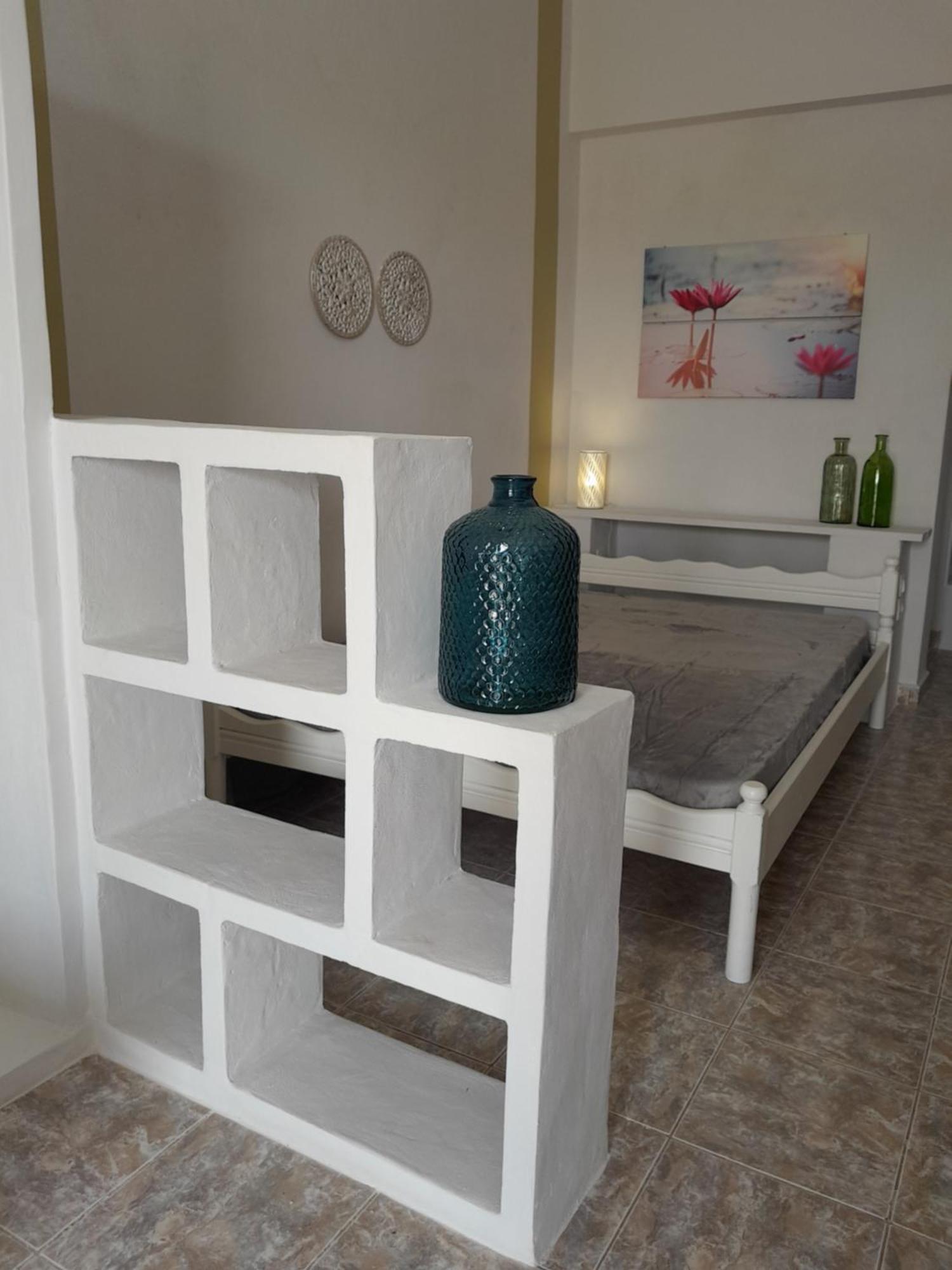 Overhill Apartments Adamas Zewnętrze zdjęcie