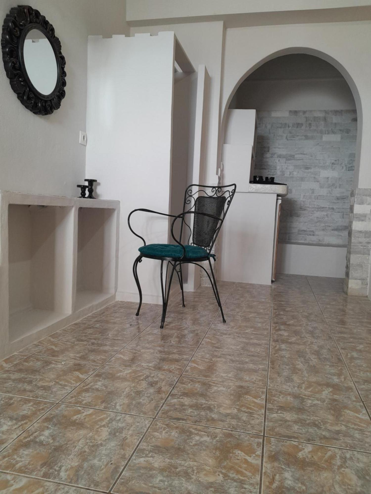 Overhill Apartments Adamas Zewnętrze zdjęcie